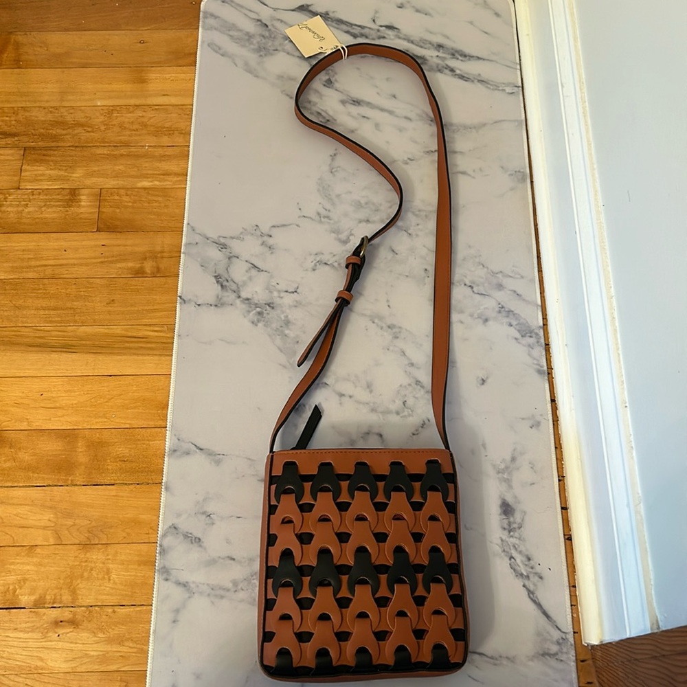 Universal Thread Target Brown and Black Texture Crossbody Handbag